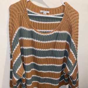 American Eagle Women’s Sweater